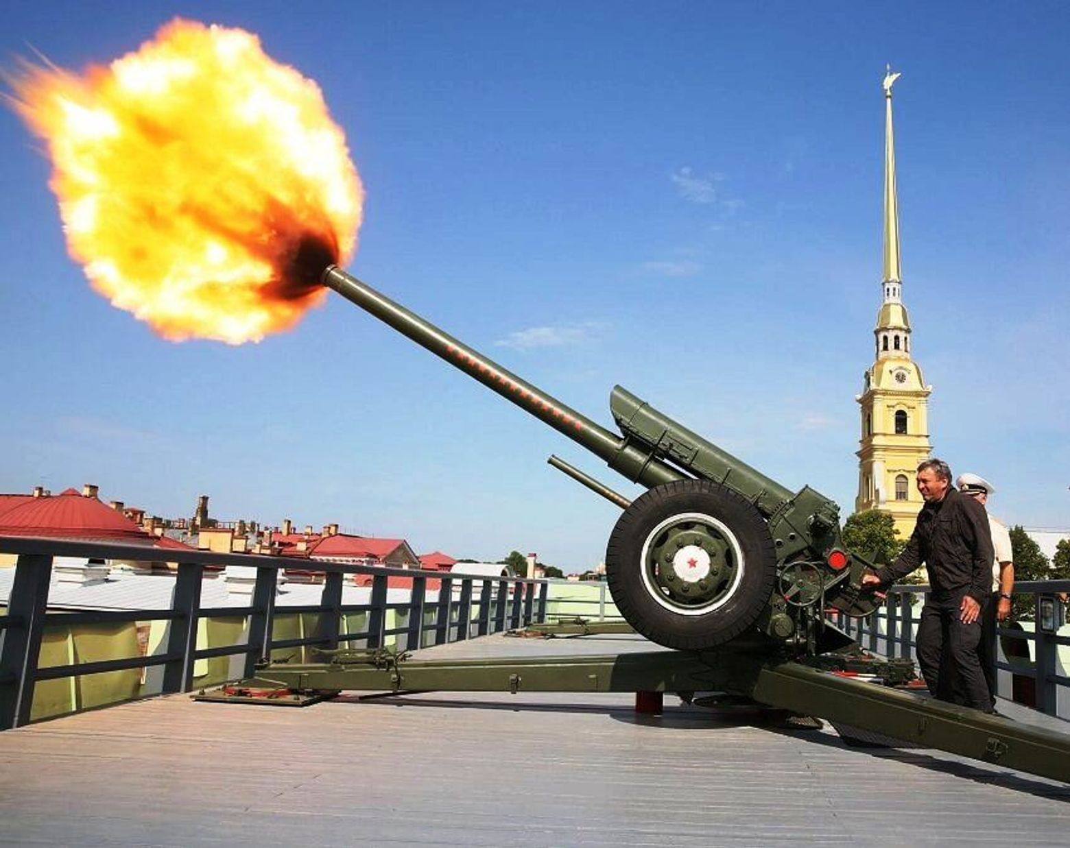 Петропавловская крепость: прогулка по крепости с посещением Собора и Тюрьмы Трубецкого бастиона - photo 2