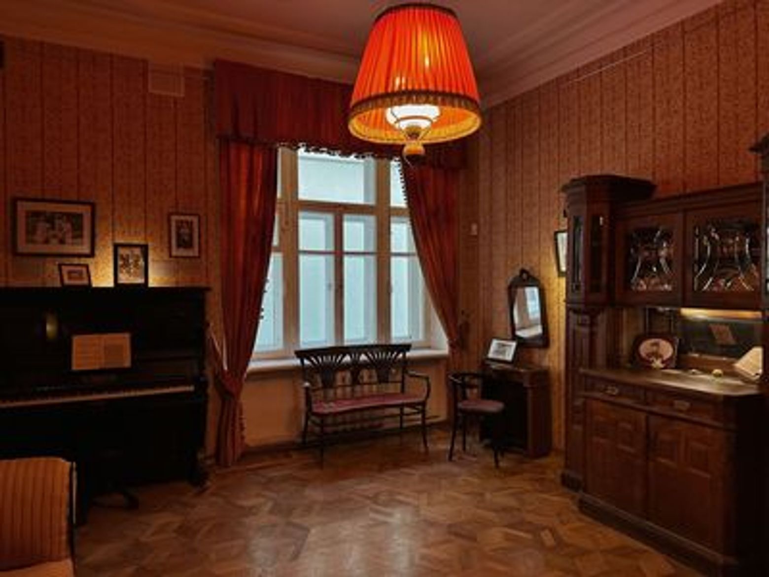 «Нехорошая квартира»: аудиоэкскурсия по квартире-музею М. А. Булгакова - photo 3