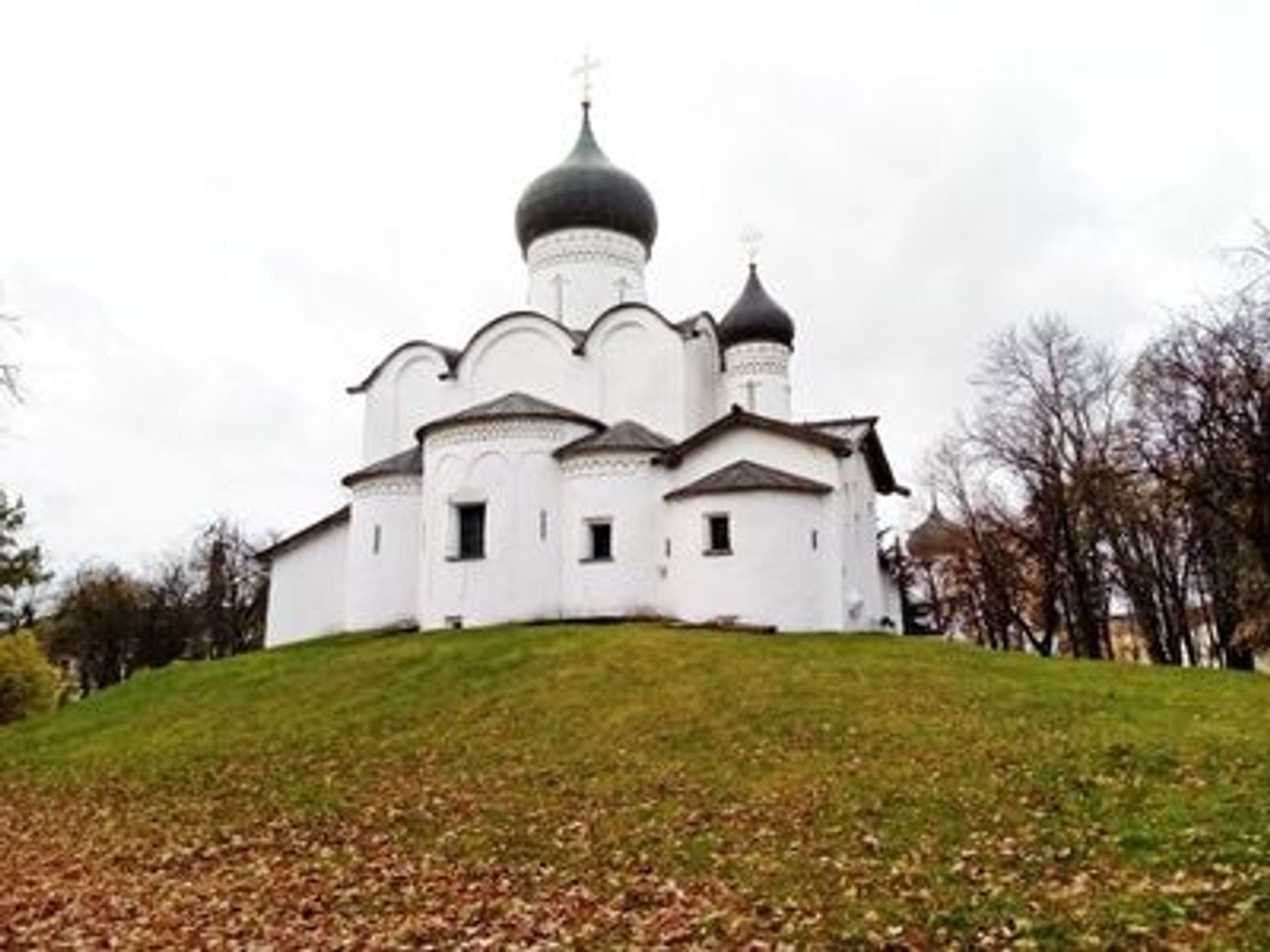 Псков: развлекательно-историческая прогулка по главному проспекту города - photo 3