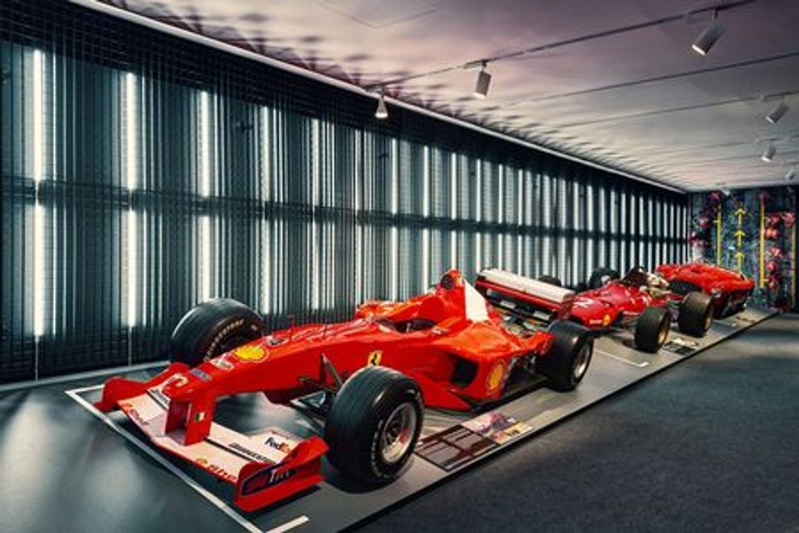 Маранелло: входной билет без очереди в музей Ferrari + симулятор Формулы-1 - photo 3
