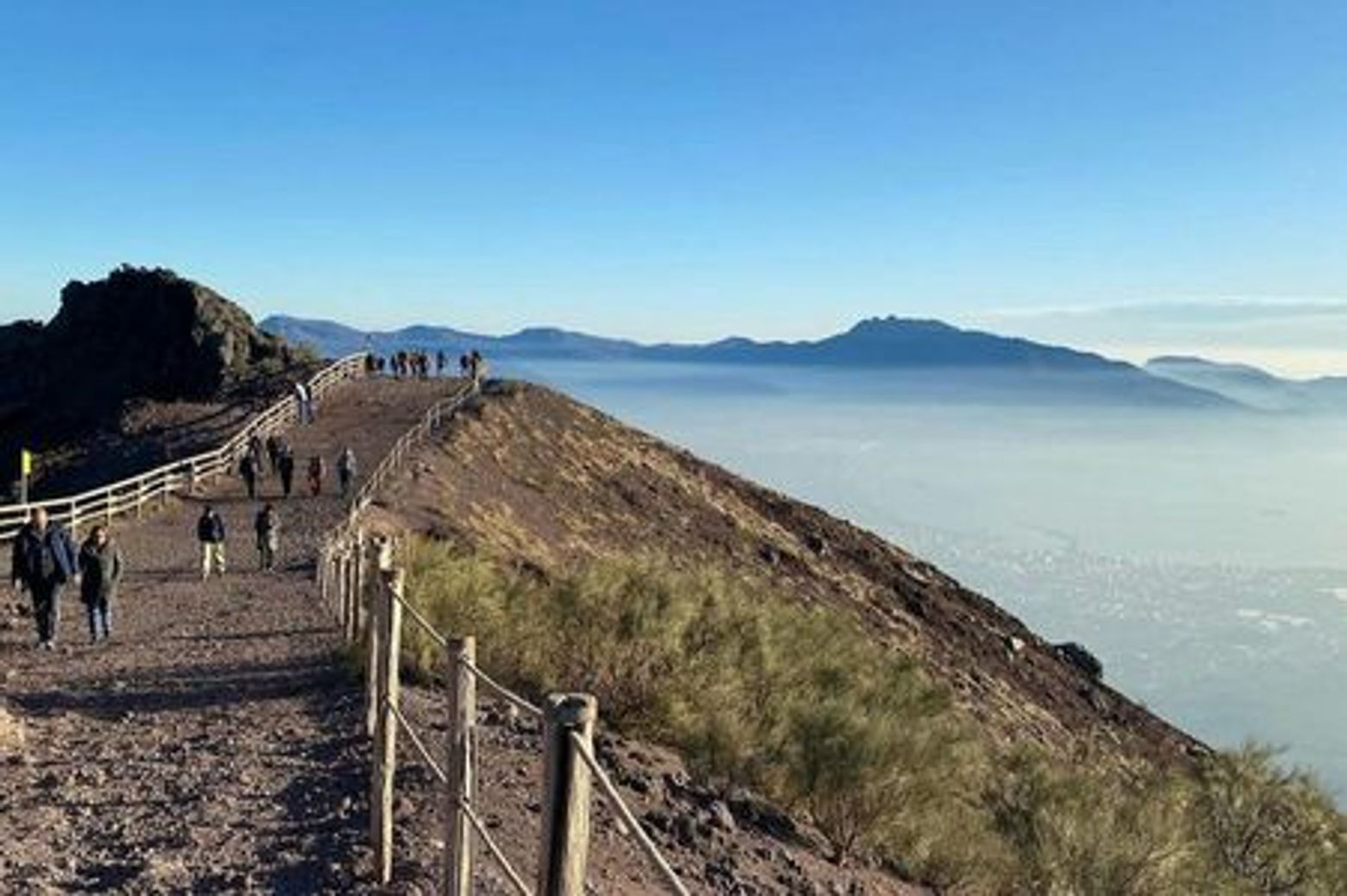 Везувий: входной билет на закат + поездка из Помпеи в оба конца - photo 3