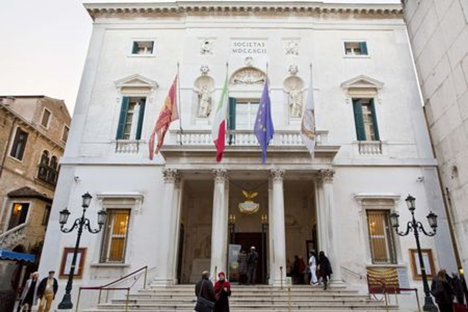 Театр Ла Фениче: обзорный билет и аудиоэкскурсия в приложении - photo 4