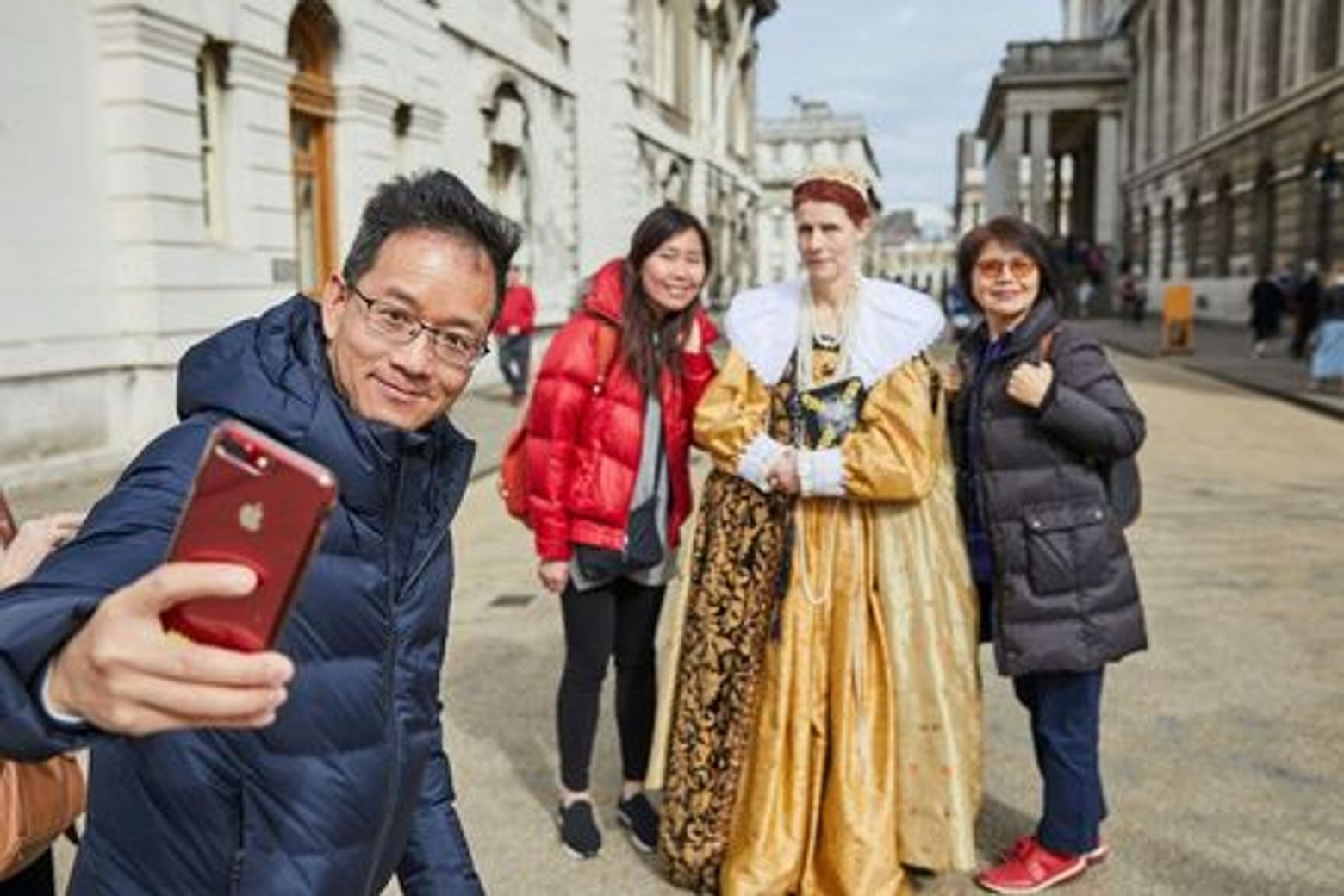 Билет туда и обратно: Uber Boat by Thames Clippers & Painted Hall - photo 3