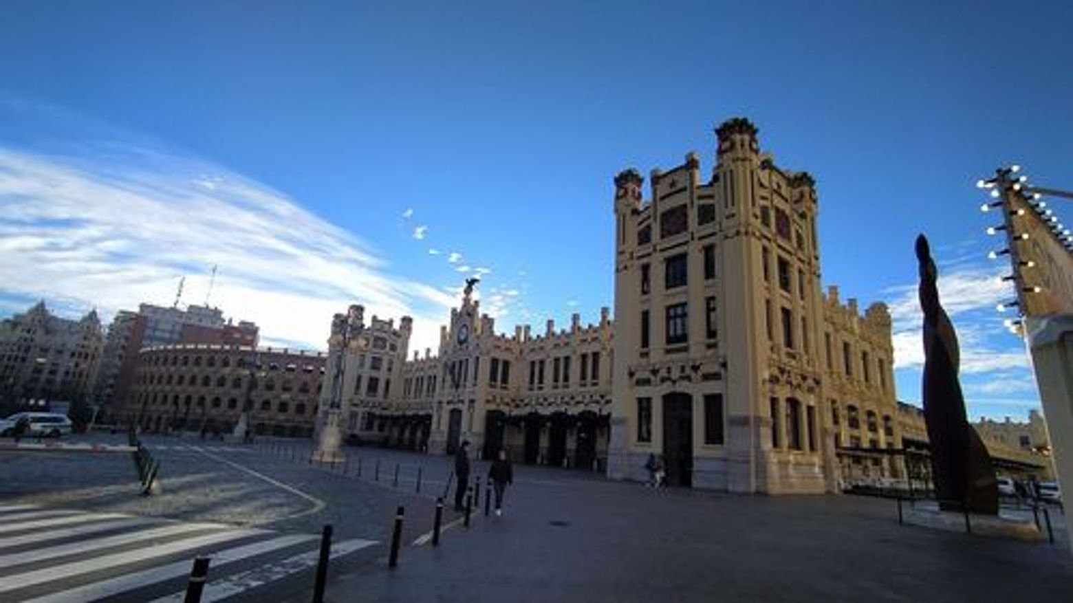 Пешеходная аудиоэкскурсия по Валенсии с билетом на стадион Месталья - photo 3