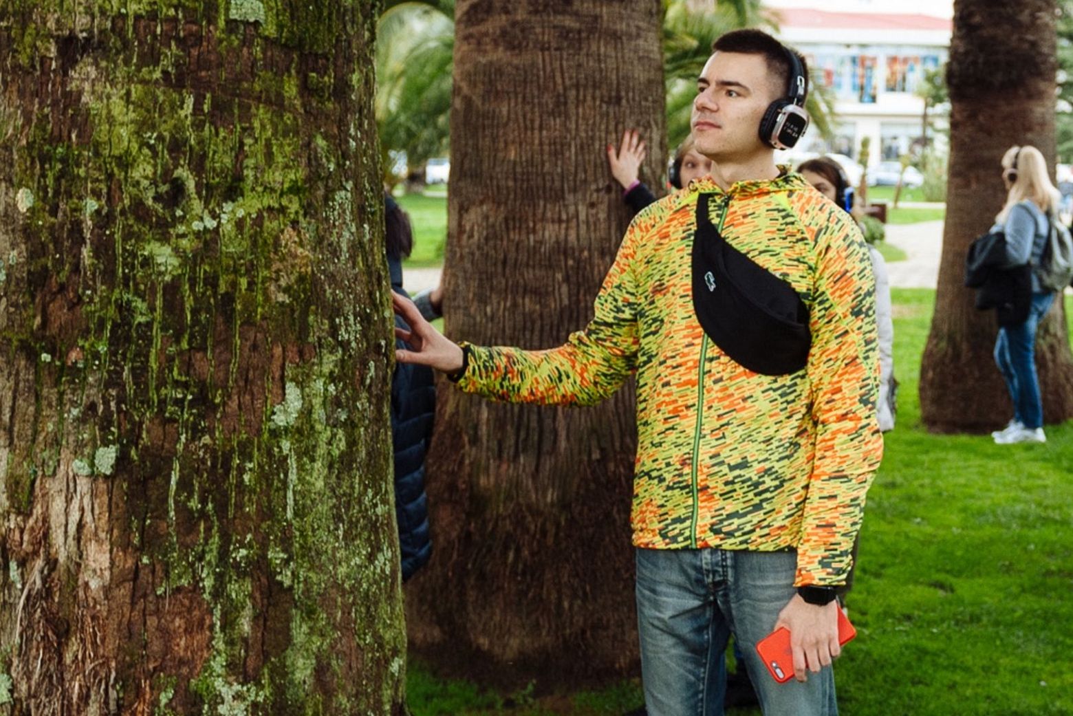 Нити Геленджика: иммерсивный спектакль-прогулка по городу