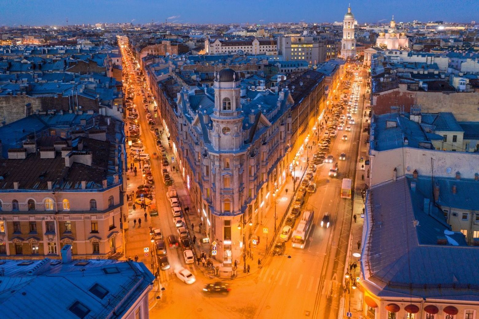 Алкогольно-литературный Петербург: аудио прогулка для любителей книг и крепких напитков