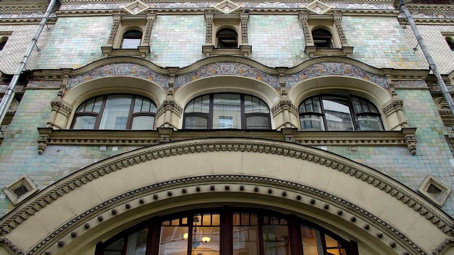 Тверская улица: путешествие сквозь века