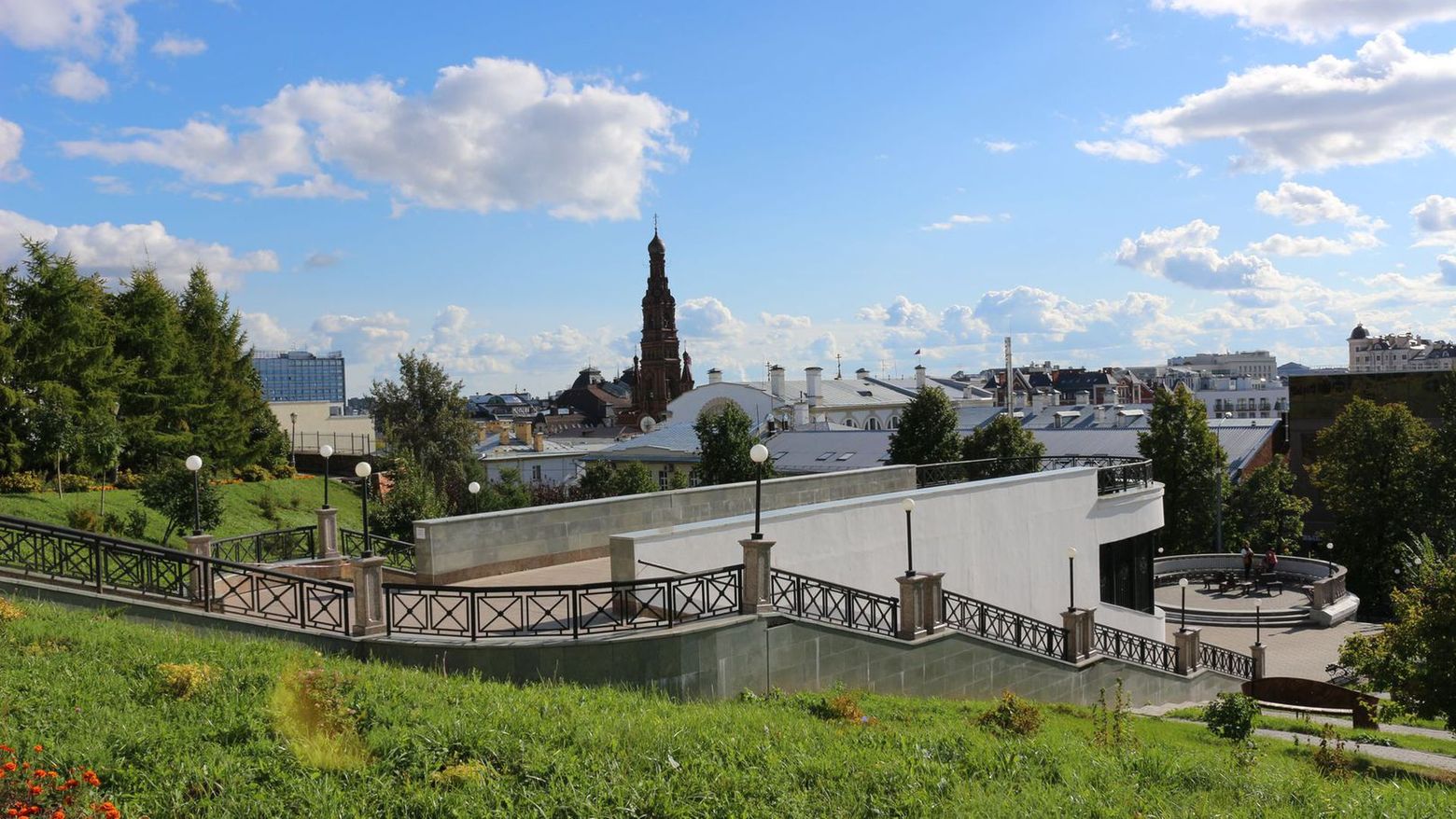 Красивая Казань: вкусное знакомство с городом