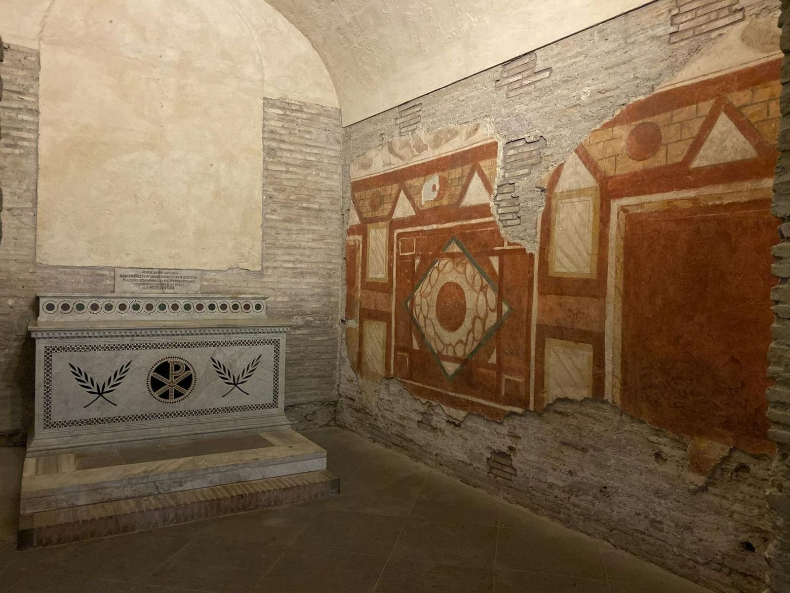 Вход в Case Romane del Celio - photo 2