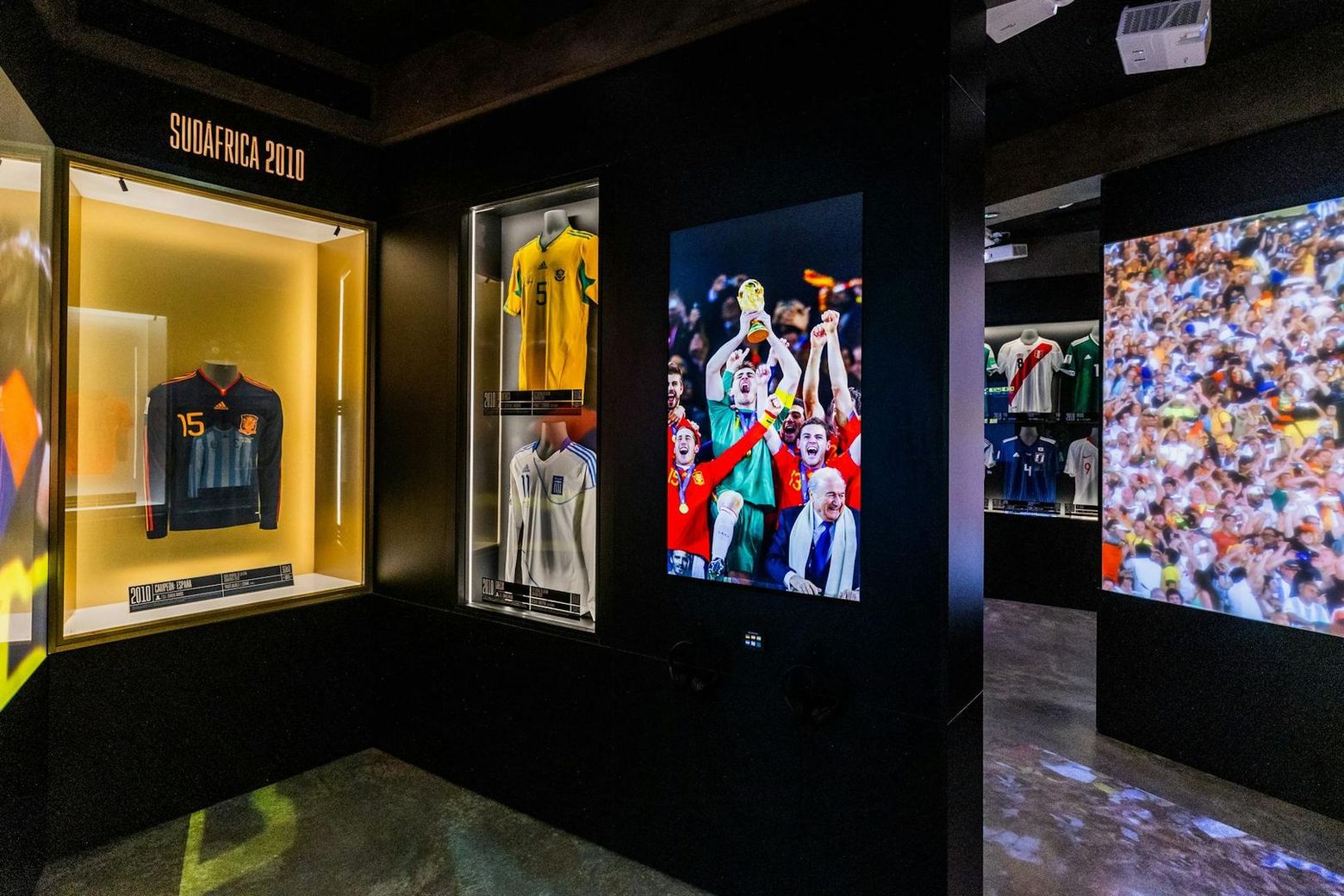 Legends - The Home of Football: входной билет