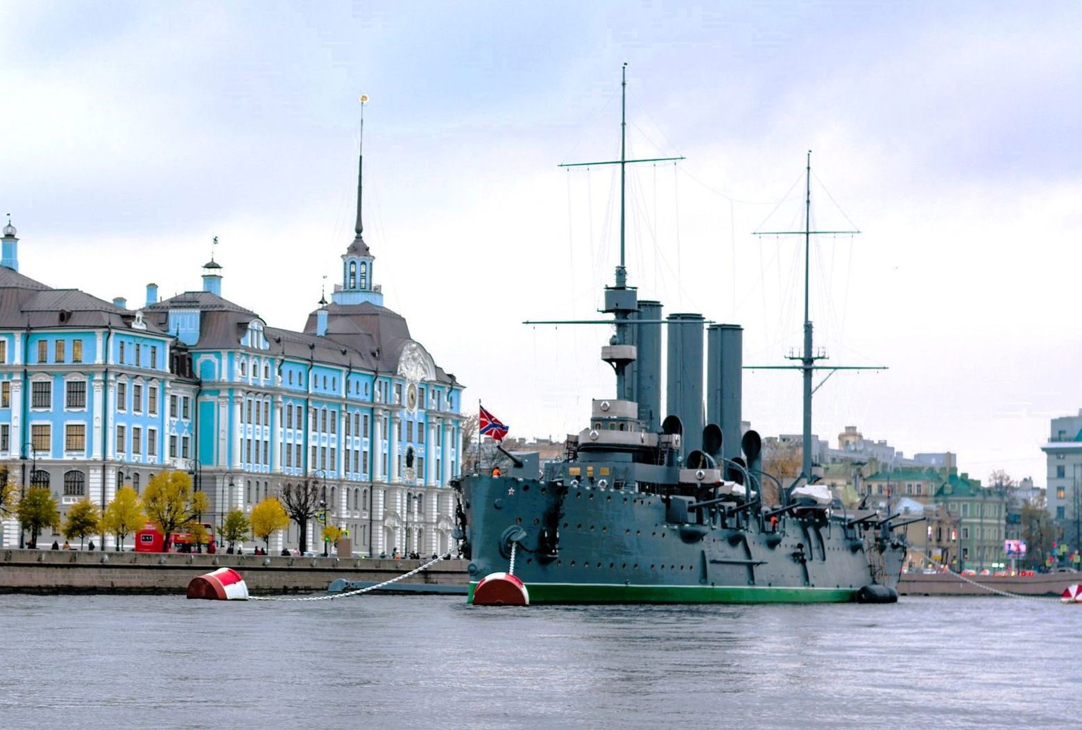 Крейсер Аврора: история одного корабля