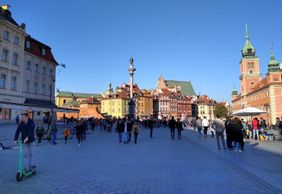 Откройте для себя величие Варшавы: Аудиотур в приложении