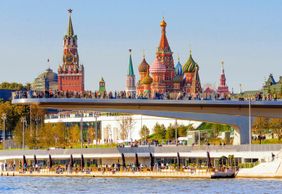 Круиз с аудиогидом по Москве-реке на яхте флотилии «Рэдиссон»