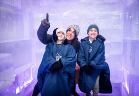 IceBar Surfers: входной билет + напитки