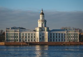Петровская Кунсткамера — билет и аудиоэкскурсия в приложении