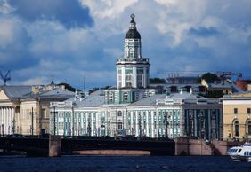 Петровская Кунсткамера — аудиоэкскурсия в приложении (без билета)