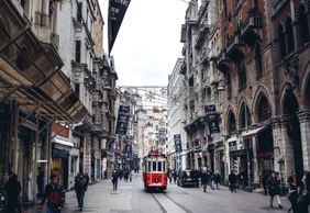 Стамбул: прогулка по знаменитой улице Истикляль