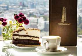 Panoramapunkt Berlin: VIP-вход с кофе и пирожными