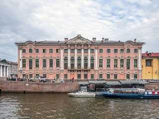 Санкт-Петербург: Строгановский дворец — билет и аудиотур по парадным интерьерам