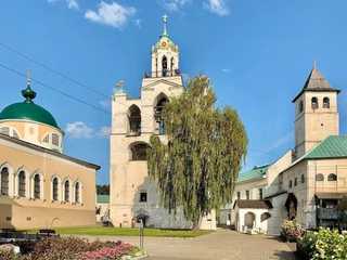 Ярославль: Спасо-Преображенский монастырь — аудиоэкскурсия в приложении (без билета)