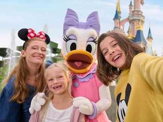 Disneyland® Париж: билет + поезд из Парижа