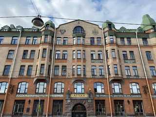 Васильевский Остров: аудиоэкскурсия от метро Василеостровская