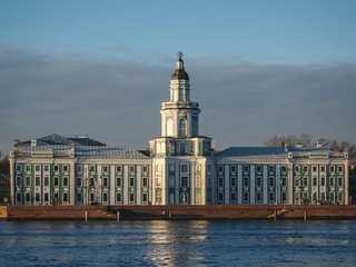 Петровская Кунсткамера — билет и аудиоэкскурсия в приложении