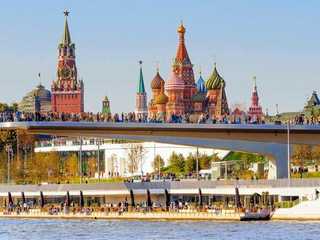 Москва: Аудиоэкскурсия для прогулки по Москве-реке на яхте флотилии «Рэдиссон» (без билета)