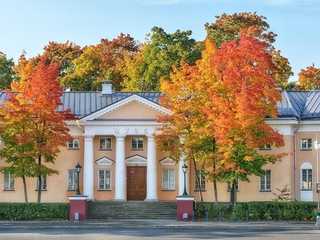 Нескучная прогулка из века в век: аудиоэкскурсия в Национальный музей Республики Карелия