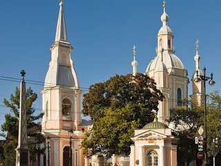 От конки до Невы: прогулка по Васильевскому острову