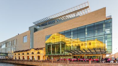 Прогулка по историческому району «Коломна»