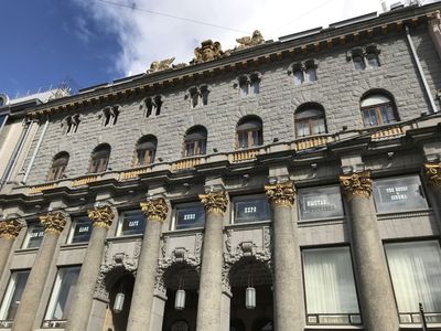 Прогулка по Петербургу: архитектура, стрит-арт и кофе - photo 2