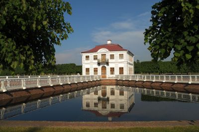 Спасти друга Самсона: квест-экскурсия по Нижнему парку Петергофа - photo 2