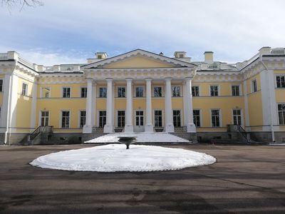 Каменный остров: престижные дачи и их владельцы - photo 4