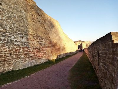 Изборск: древнее городище, неприступная крепость и легенды об ужасах и чудесах - photo 3