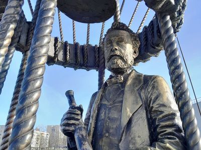 В столице закатов: аудиоэкскурсия по набережной Федоровского - photo 3