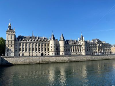 Париж: аудиопрогулка по городу и билет в Ателье Люмьер - photo 3