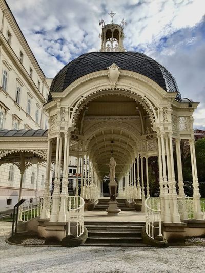 Карловы Вары: бриллиант в окружении изумрудов - photo 2