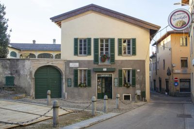 Мораццоне: вход в дом Макки - photo 2