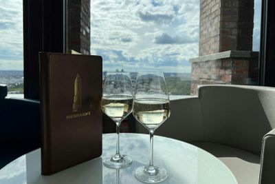 Panoramapunkt Berlin: VIP-допуск с Cremant