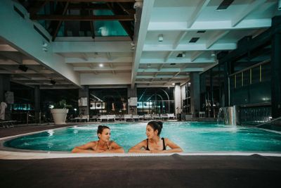 Велнес-курорт Roseo Euroterme: входной билет, спа и массаж + обед