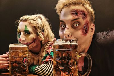 Лондонский мост: входной билет + Bratwurt хот-дог с пивом