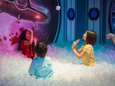 За пределами объектива! Брэнсон: Входной билет - photo 2