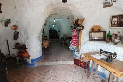 Музей пещер Сакромонте: Входной билет - photo 2