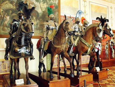 Эрмитаж: Мечи и доспехи Рыцарского зала — аудиогид (без билета)