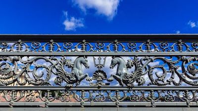 Парадный Петербург: прогулка по Английской набережной до Синего моста - photo 3