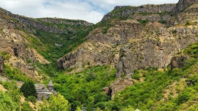 Гарни - Гегард: автомобильная аудиоэкскурсия из Еревана среди величия гор - photo 3