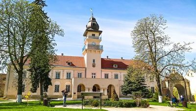 Жолква: самостоятельная аудиопрогулка по идеальному ренессансному городу - photo 3