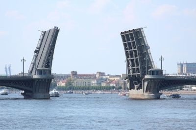 Мосты Петербурга: прогулка по уникальным достопримечательностям города - photo 2