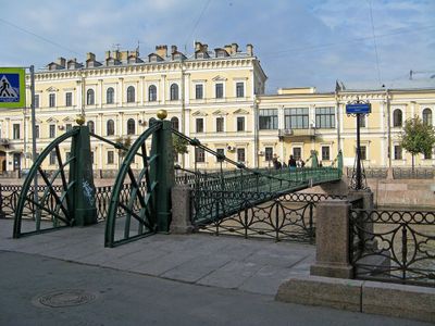 Мосты Петербурга: прогулка по уникальным достопримечательностям города